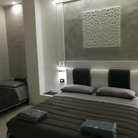 Cordova Apartment *